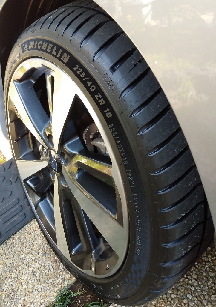 ミシュラン 4本セット 225/40R18 2023年製 MICHELIN PILOT SPORT