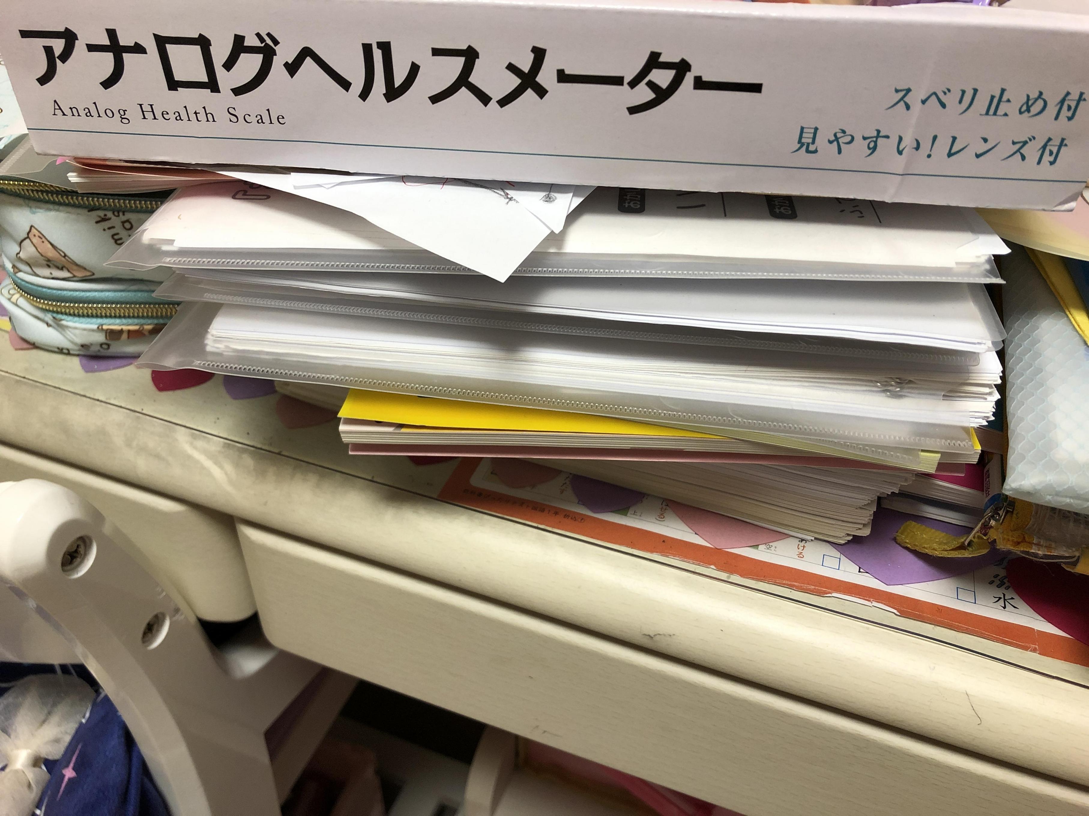 累計販売数7000台突破！ヘルスメーター 体重計 アナログ 電池不要 軽量 コンパクト 数値が見やすいレンズ付き スベリ止め付き 130kgまで計量可能  :f-herusu:coco iine - 通販 - Yahoo!ショッピング