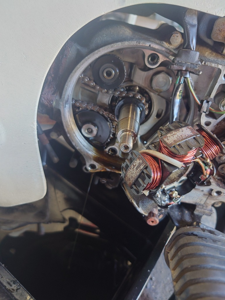 ホンダ HA02 スーパーカブ90 丸目キック式 純正ジェネレーター側