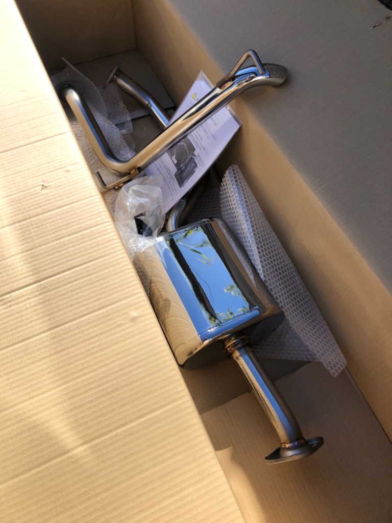 サクソン/SUXON」ジムニー（JB64W）R06A用マフラー（ダウン