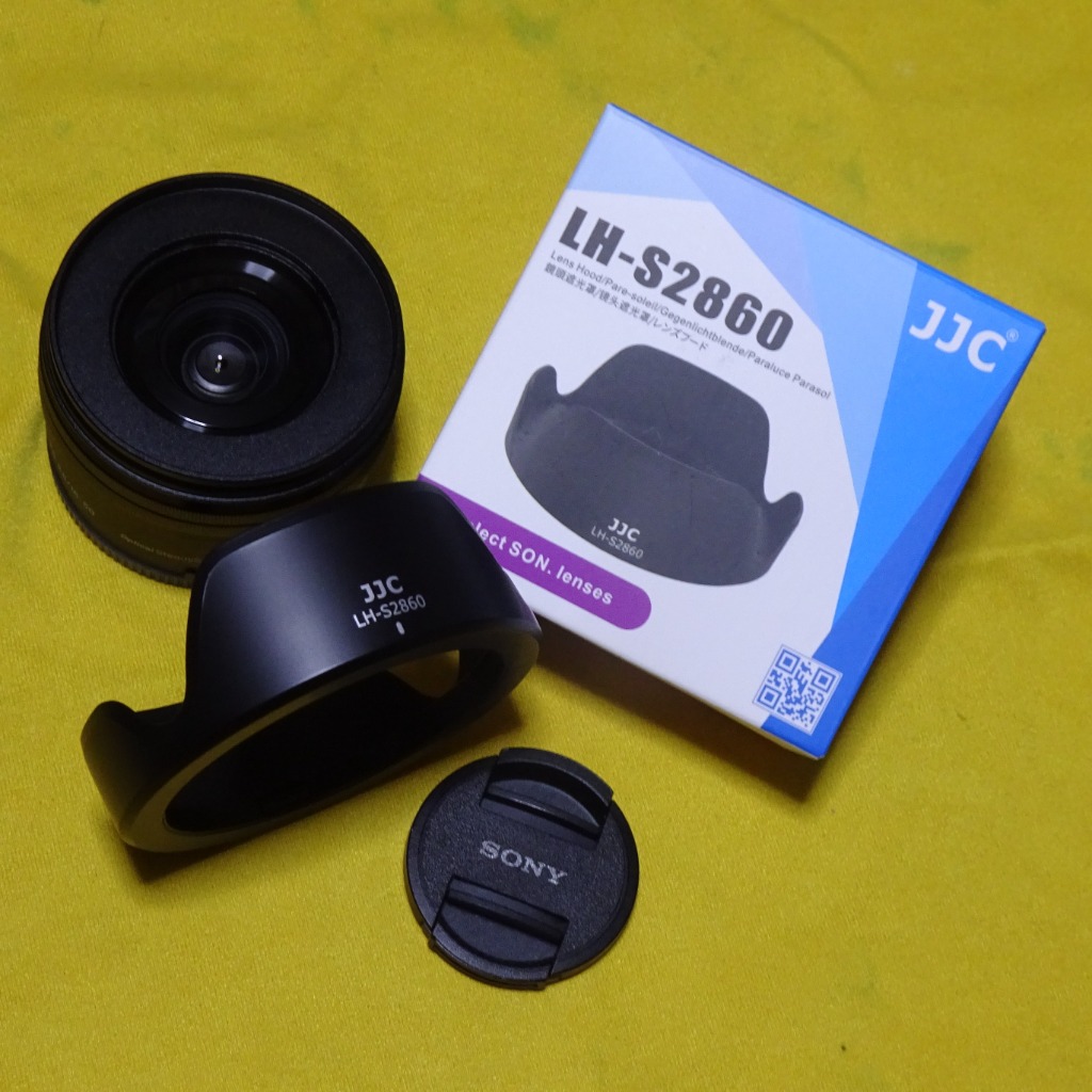 JJC 可逆式 レンズフード + アタブターリンク ソニー ZV-E1 と
