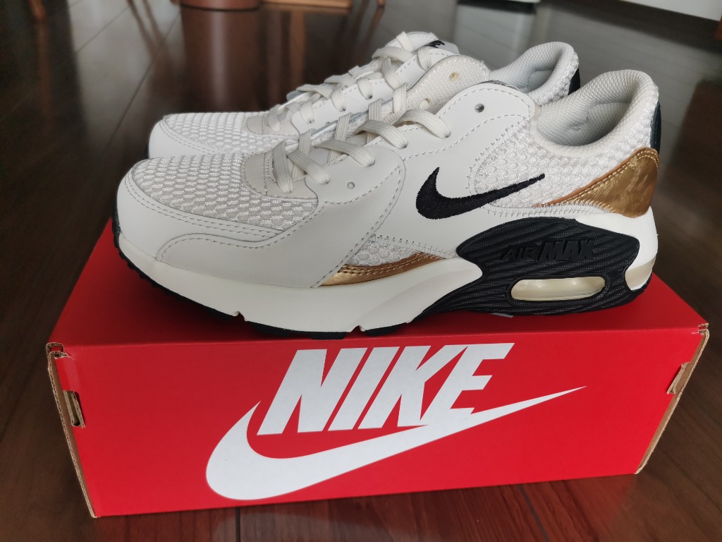 Nike(ナイキ)・ウィメンズ エア マックス Excee 送料無料/追跡有 NIKE】ナイキ WMNS AIR MAX EXCEE エア マックス エクシー (Nike