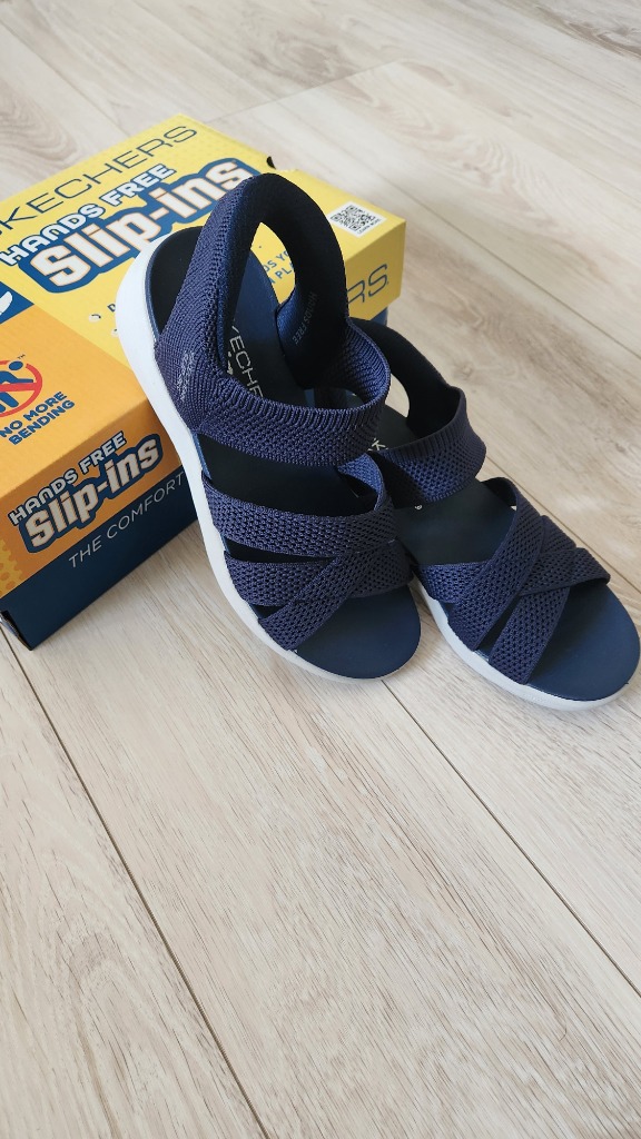 SKECHERS スケッチャーズ　ブラック24センチ SKECHERS スケッチャーズ BOBS SQUAD CHAOS ボブススクワッド