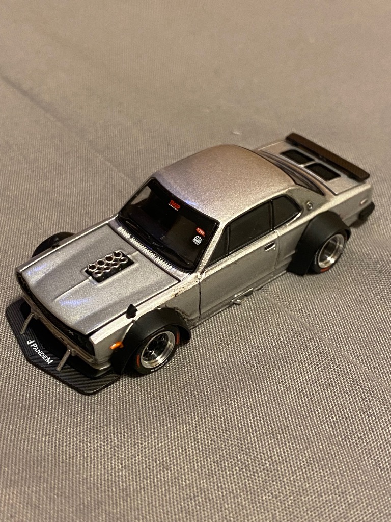 SKYLINE GT-R V8 DRIFT (HAKOSUKA) METALLIC SILVER POP RACE x