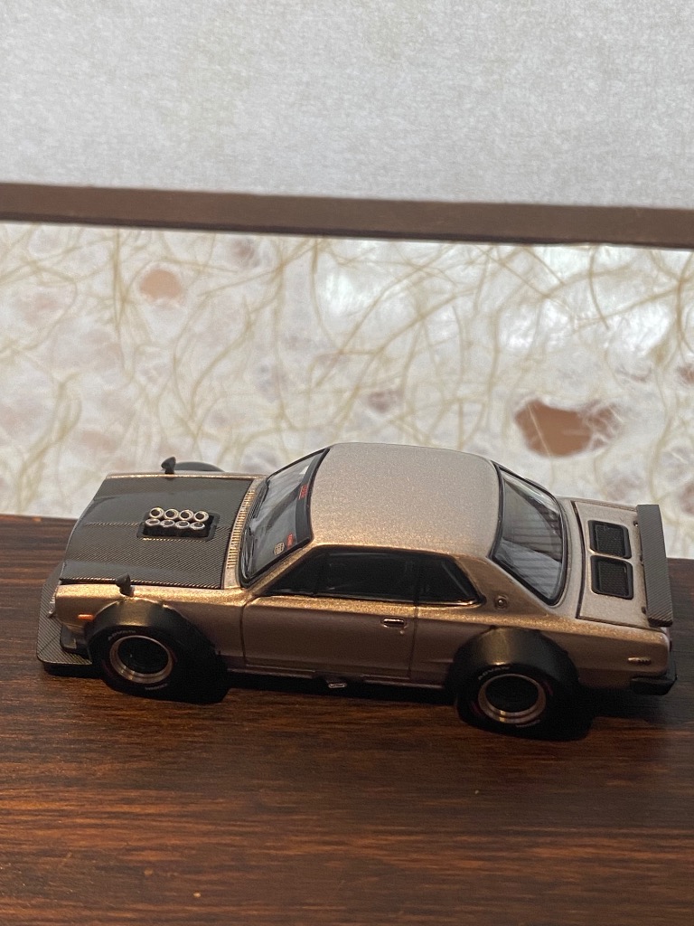 SKYLINE GT-R V8 DRIFT (HAKOSUKA) METALLIC SILVER POP RACE x