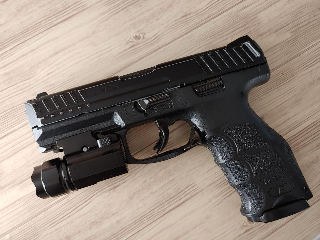 Heckler  Koch VP9 エアーコッキング [2.6124-UXA] Umarex製 :UM-ACG-26124:AirSoftClub  - 通販 - Yahoo!ショッピング