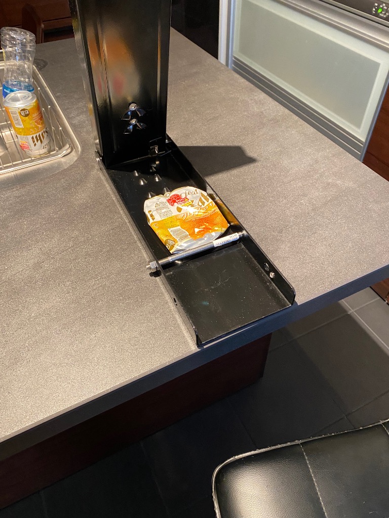 空き缶つぶし機 ペットボトル 空き缶潰し器 ゴミ スプレー缶