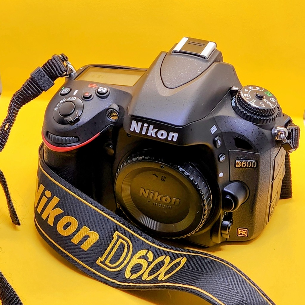 キ*２様 Nikon D600 デジタル一眼レフカメラ Amazon | Nikon デジタル一眼レフカメラ D600 ボディー D600