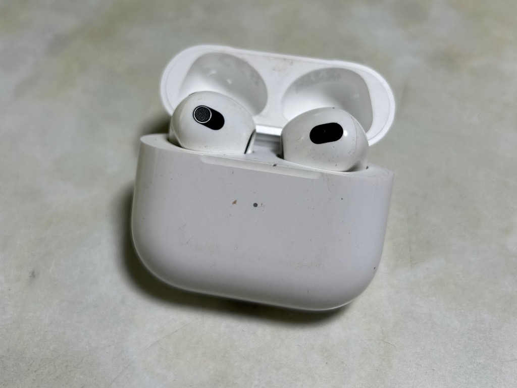 Apple AirPods（第3世代） MME73J/A イヤホン本体