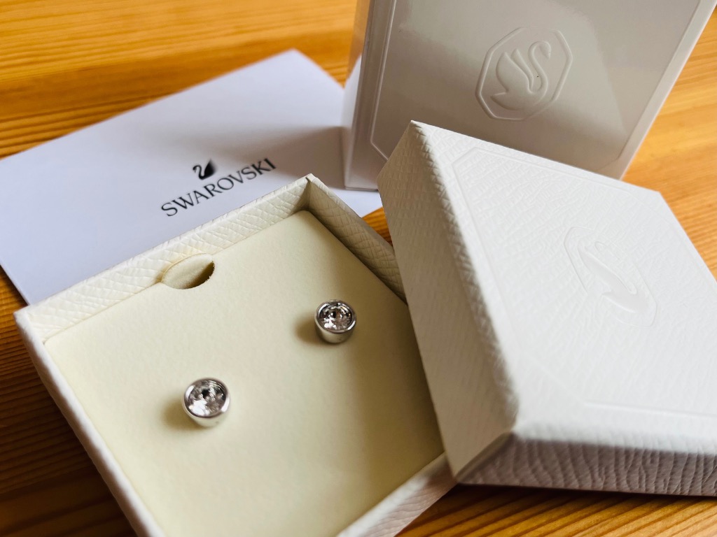 SWAROVSKI スワロフスキー ピアス Imber スタッドピアス クリア