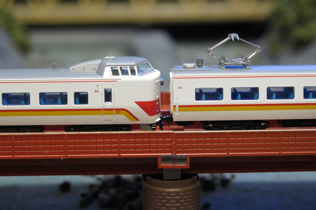 カトー No:10-1985 KATO JR 381系「スーパーくろしお」 6両基本