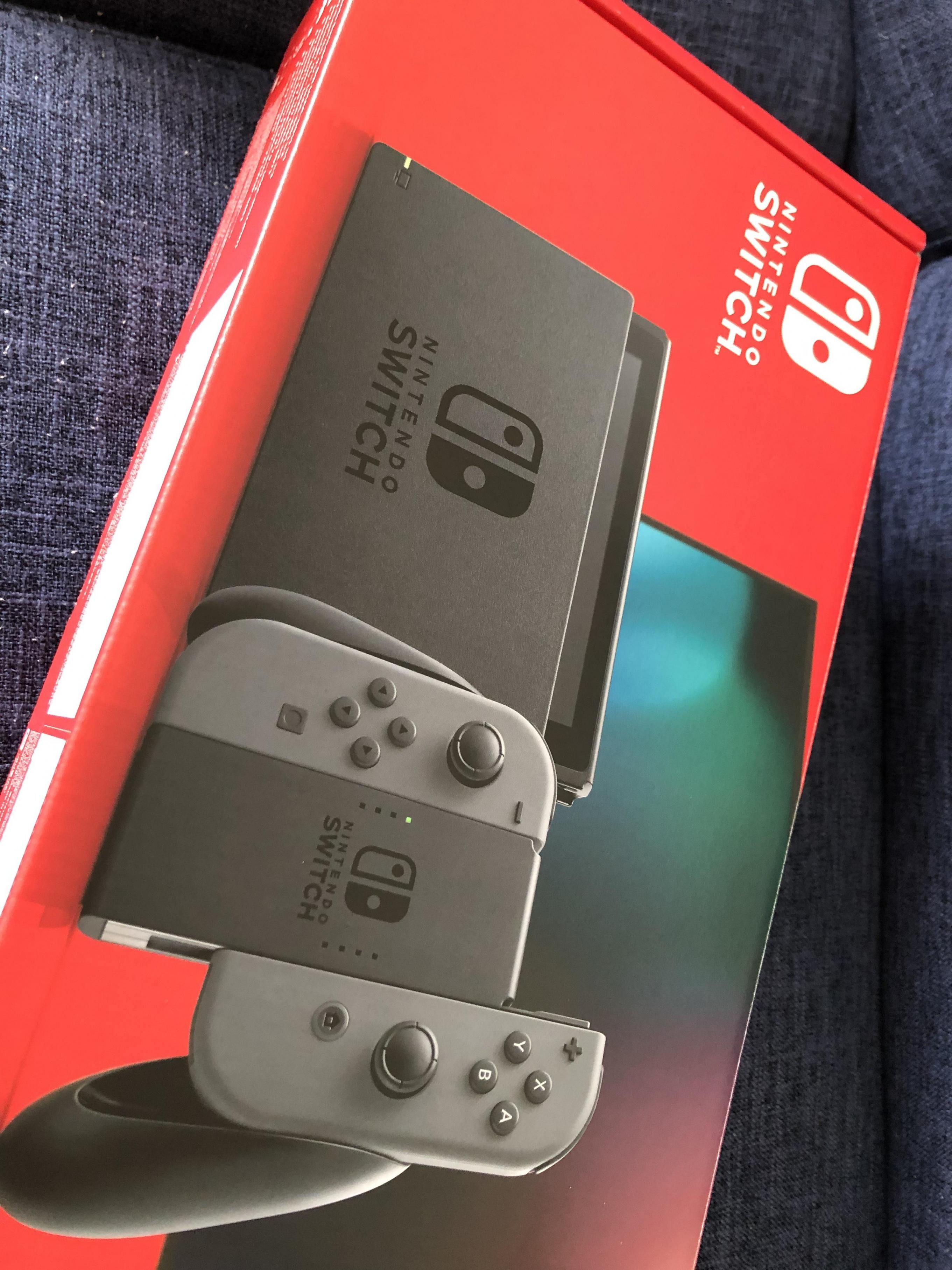 Nintendo Switch NINTENDO SWITCH グレー 本体 家庭用ゲーム本体 テレビゲーム 本・音楽・ゲーム 販売店 最強