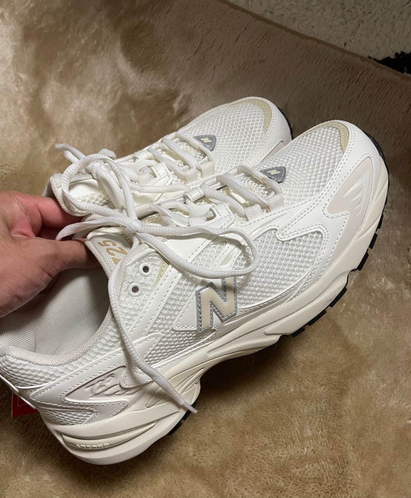 New Balance ニューバランス ML725 CH D スニーカー ： クリーム