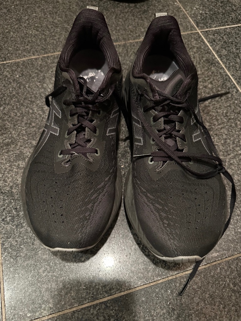 ASICS アシックス NOVABLAST 4 WIDE ノヴァブラスト4 ワイド