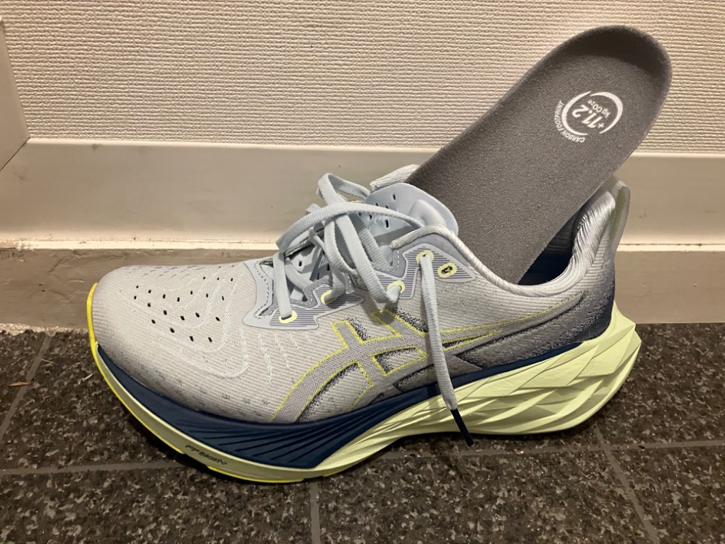 ASICS アシックス NOVABLAST 4 ノヴァブラスト4 1011B693 メンズ