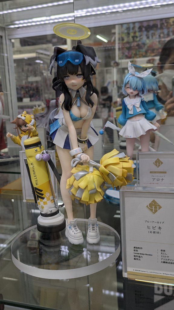 GOLDENHEAD＋ ヒビキ(応援団) 完成品フィギュア 1/7スケールフィギュア ブルーアーカイブ ヒビキ(応援団