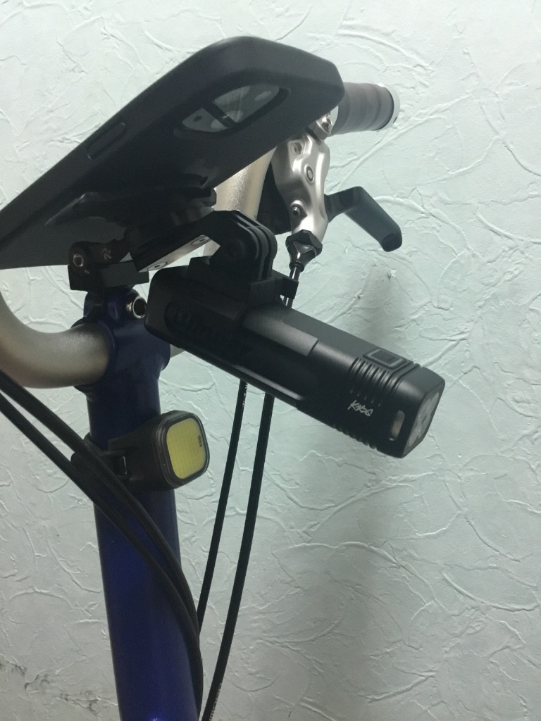 ライト Knog ノグ 自転車用 LEDフロントライト NEW ブラインダー