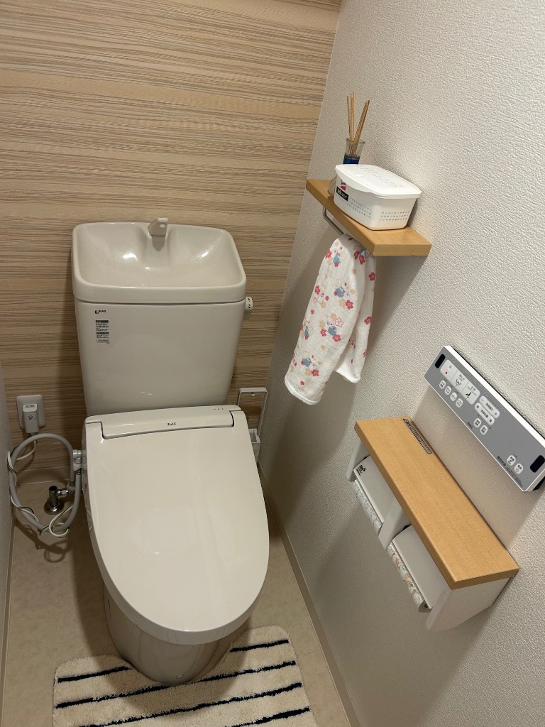 ★新品・未使用品★INAX シャワートイレ瞬間式　CW-RAA20/BN8 送料無料】INAX 瞬間式シャワートイレ RAシリーズ 脱臭機能付