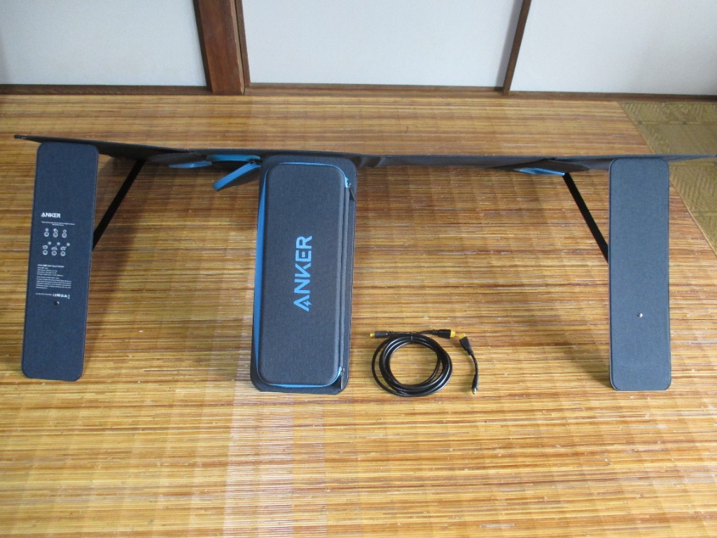 Anker 625 Solar Panel (100W)【ソーラーパネル/PowerIQ搭載 Anker 625 Solar Panel (100W)【ソーラーパネル/PowerIQ搭載