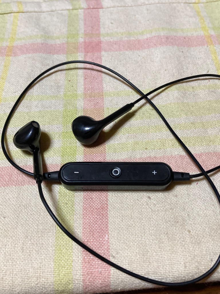 Bluetoothイヤホン ブルートゥースイヤホン 13mmドライバー採用で快適な装着感。インナーイヤー型完全