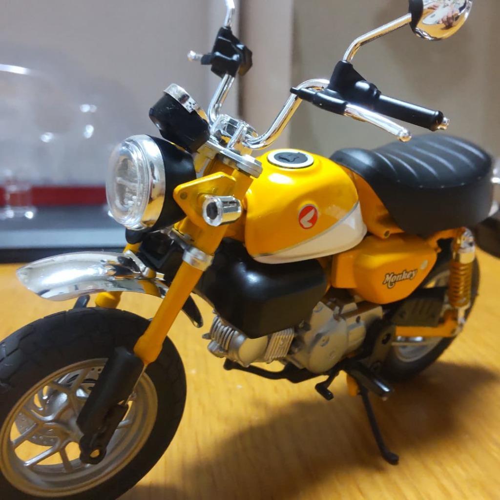 スカイネット 1/12 完成品バイク ホンダ Monkey125 バナナ