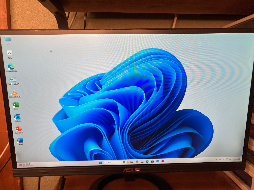 【美品】新品SSD256GB メモリ8GB★7世代CPU★ カメラ★Win11 台数限定特別価格 SSD増量 おまかせ 中古デスクトップパソコン