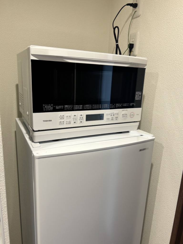 東芝 ER-Y60-W(ERY60W) 石窯ドーム 角皿式スチームオーブンレンジ