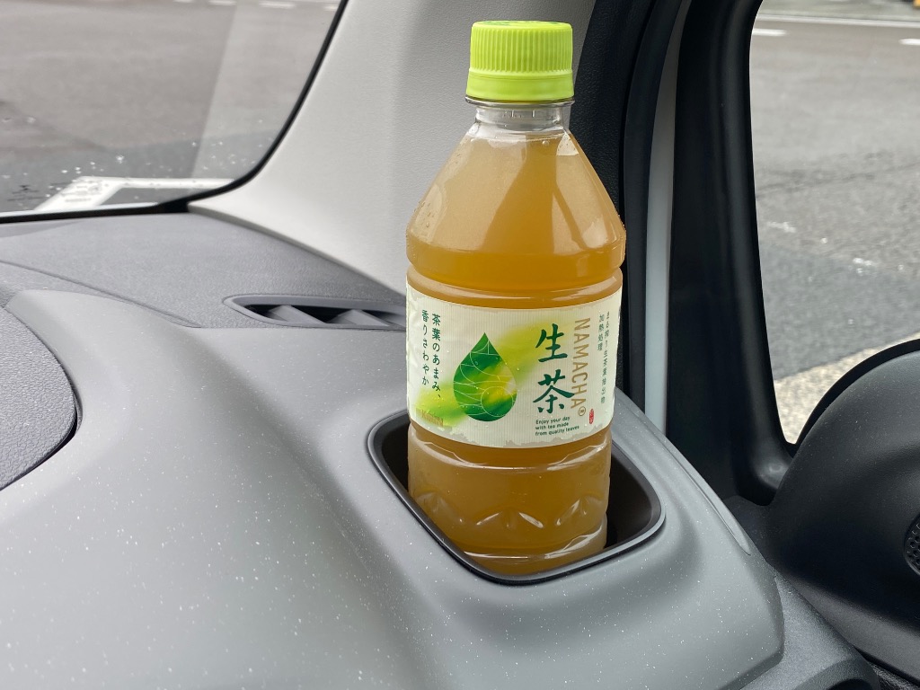 ★シトロエンベルランゴ／プジョーリフター　ペットボトルが収まるドリンクホルダー ┃ドリンク ホルダー ┃シトロエン ベルランゴ ┃プジョー リフター