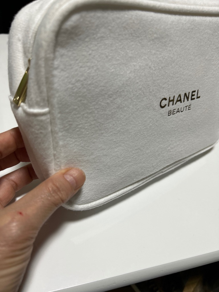 CHANEL ノベルティ ポーチ シャネル ホワイト BEAUTE WHITE