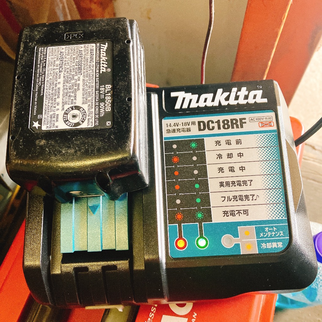 マキタ（makita） makita 14.4V 18V DC18RF メロディ付 急速充電器純正