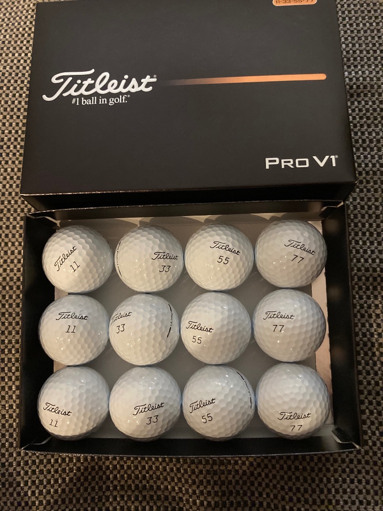 2025年モデル新品タイトリスト　Titleist Pro V1白色1ダース Titleist PRO V1 2025 タイトリスト PRO V1 1ダース 日本仕様