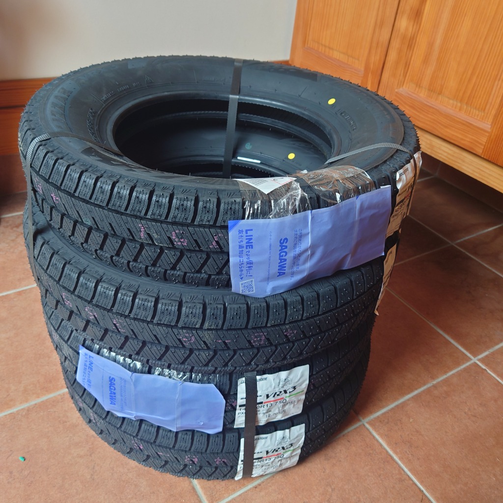 ヨチャブリヂストンVRX3　155/80R13 スタットレスタイヤ 4本 155/70r13 スタッドレス 新品4本セット 商品一覧 - コニシタイヤ