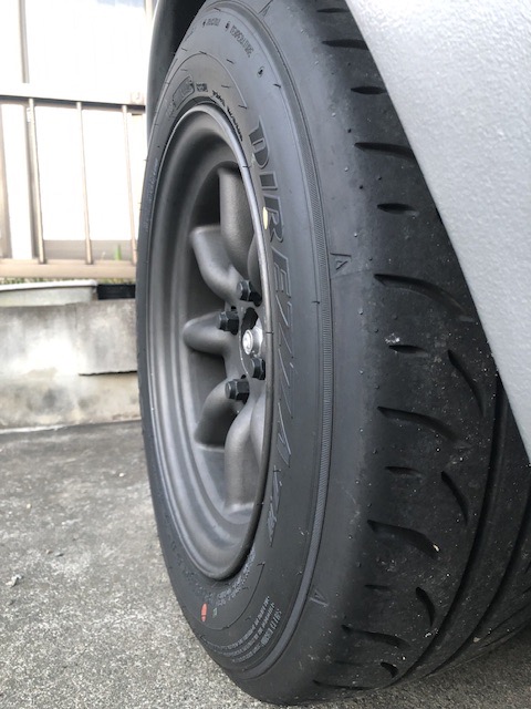 【送料込み】DIREZZA Z3 185/60R14 4本 Amazon.co.jp: ダンロップ(DUNLOP) 185/60R14 82H DIREZZA ZIII
