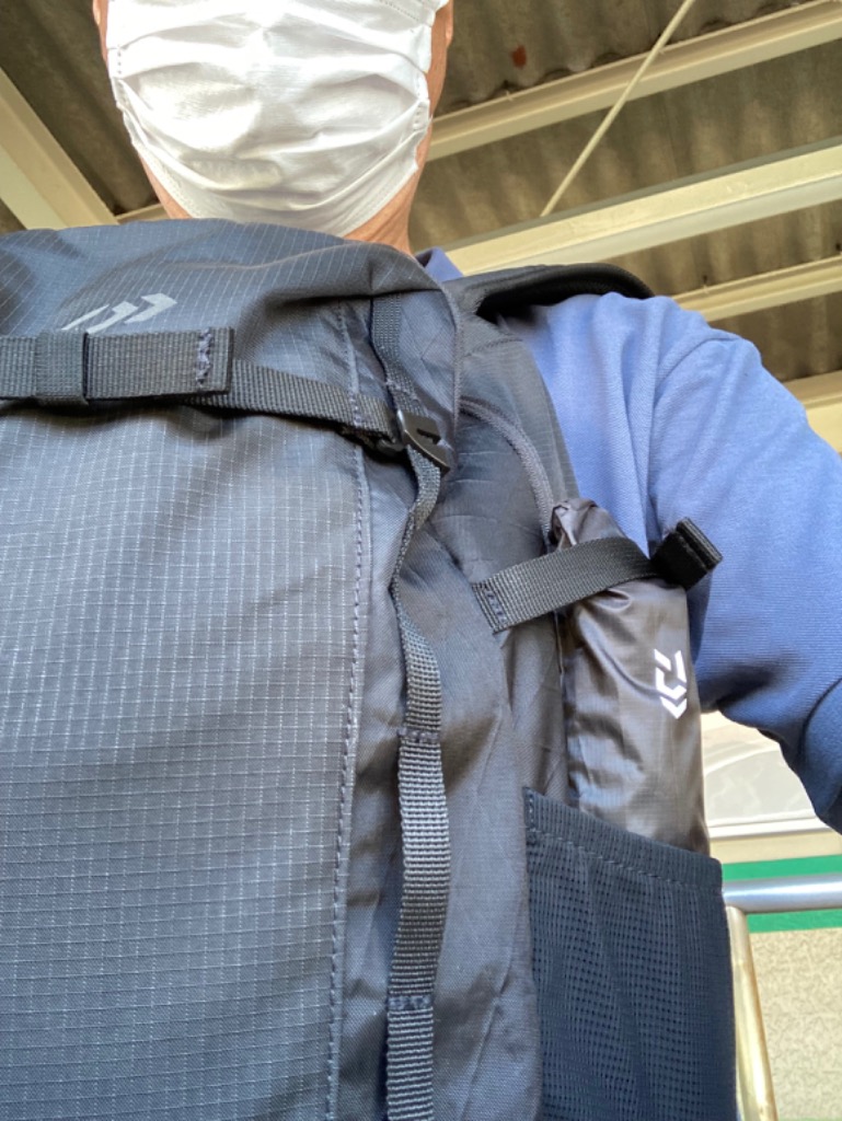 D-VEC / ディーベック ： ULTRA LIGHT CARBON FOLDABLE UMBRELLA