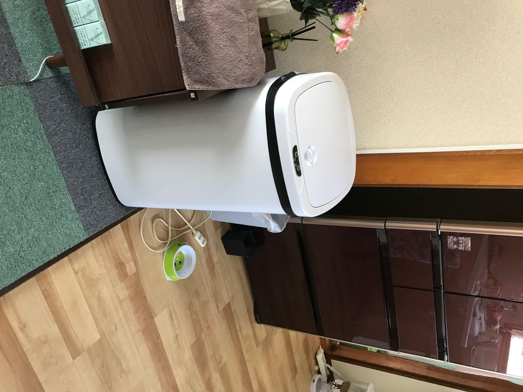 センサー自動開閉式ダストボックス 68L BK/SL/WH キッチン 日用品