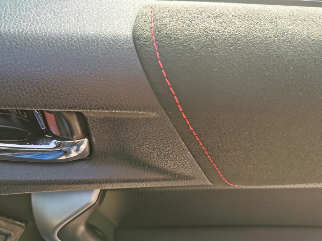SUBARU（スバル） 【BRZ・ZC】STI Sport用 ドアトリムパネル