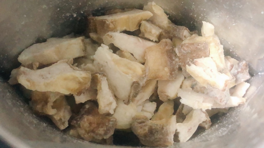 創業50年 こだわり製法 牛 あぶらかす 500g 油かす スライス 業務用