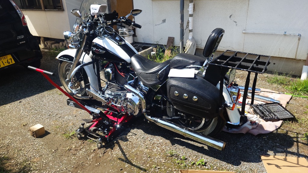 アストロプロダクツ AP 650kg 油圧モーターサイクルジャッキ