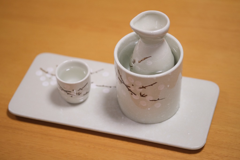 新品 4️⃣点 香蘭社 高台皿 食器 ❤︎ 徳利 おちょこ 酒器 imgrc0080135859.jpg