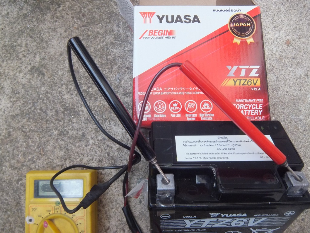 バイク バッテリー THAI YUASA タイユアサ YTZ6V 液入り充電済