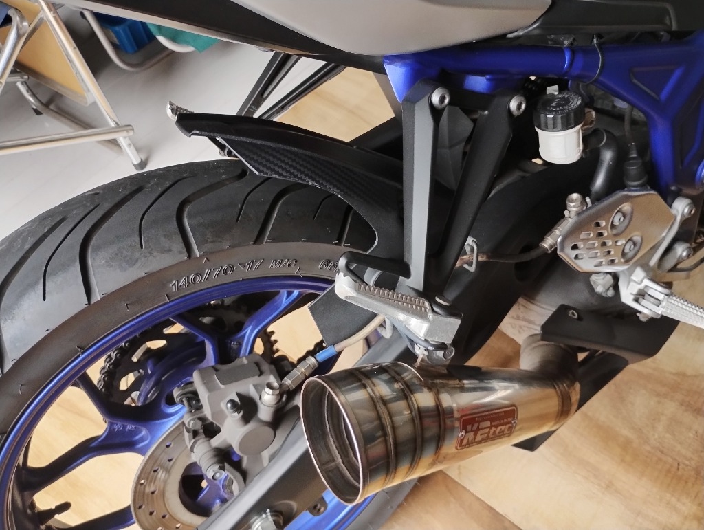 MOS MT-25 MT-03 YZF-R25 YZF-R3 リアフェンダー マッドガード