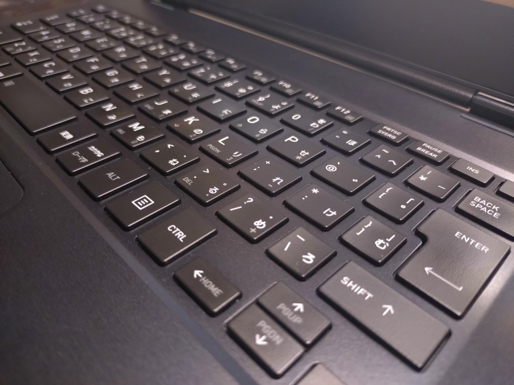 dynabook VC72 タッチパネル 東芝Toshiba 中古ノートパソコン