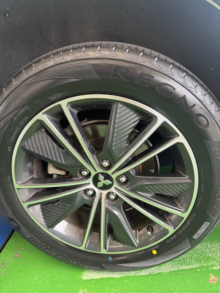 ブリジストン レグノ GRV2 225/55-18 三菱純正ホイール 楽天市場