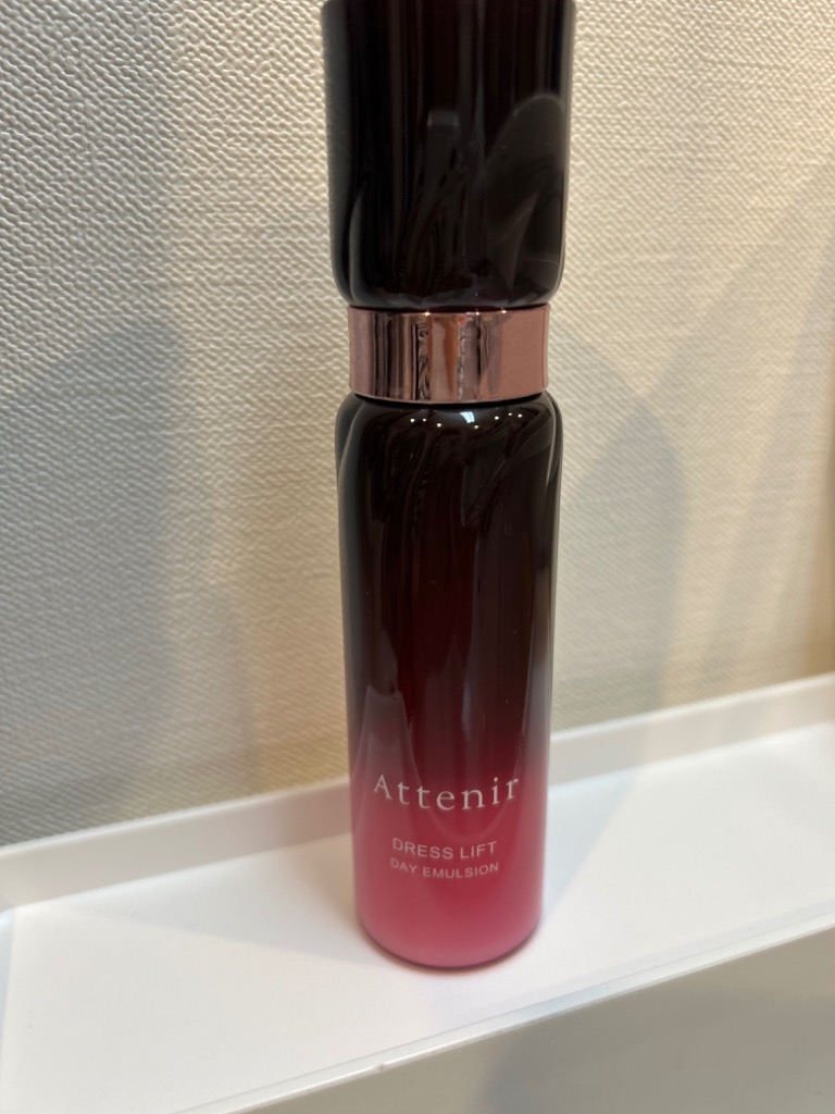 Attenir アテニア 公式 乳液 ドレスリフト デイエマルジョン