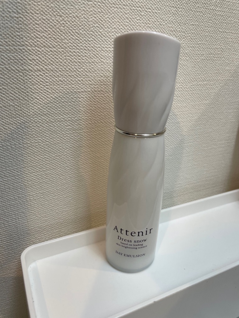 Attenir アテニア 公式 乳液 ドレススノー デイエマルジョン