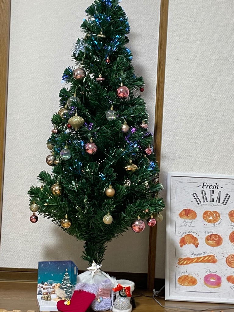 壁掛けクリスマスツリー＆オーナメントセット「すみっコぐらし
