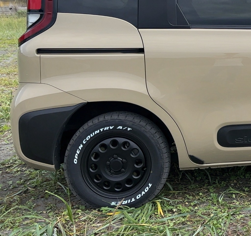 ①TRD ホイール2本　15インチ　シエンタ トレジャーワンカンパニー シエンタ等 ケイフィネス D12 15