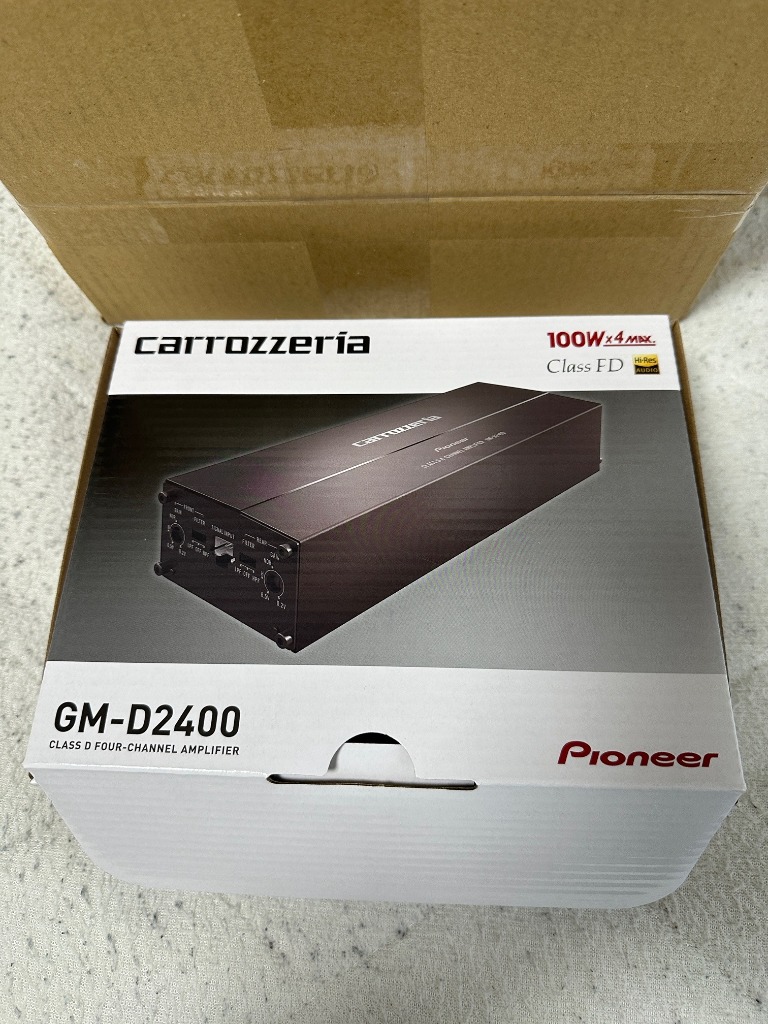 カロッツェリア carrozzeria パイオニア GM-D2400 4chパワーアンプ