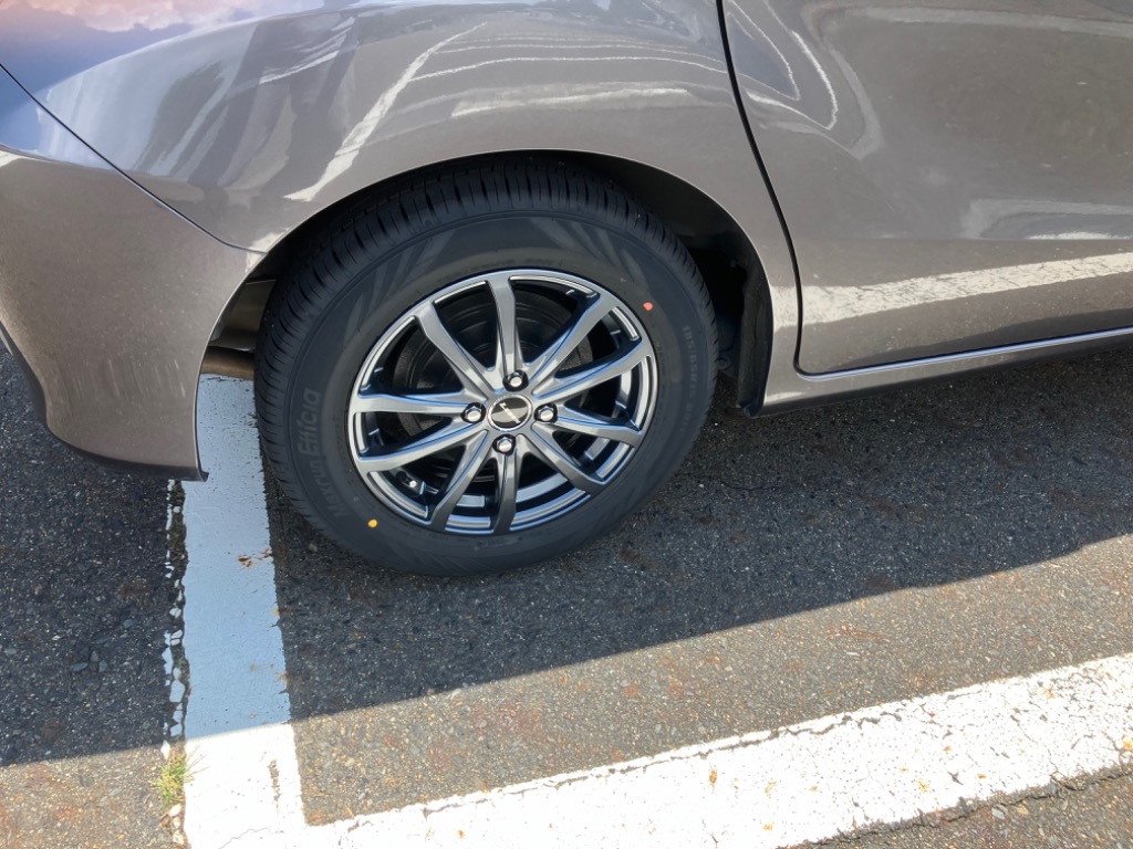 オートバックス 185/65R15 夏タイヤ & 15インチホイール4本 オートバックス 185/65R15 夏タイヤ & 15インチホイール4本