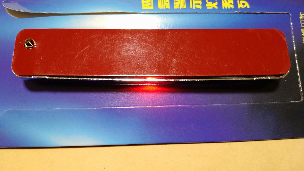 AUTOMAX izumi LED警告灯 静電気除去 ソーラーパネル搭載 RGB